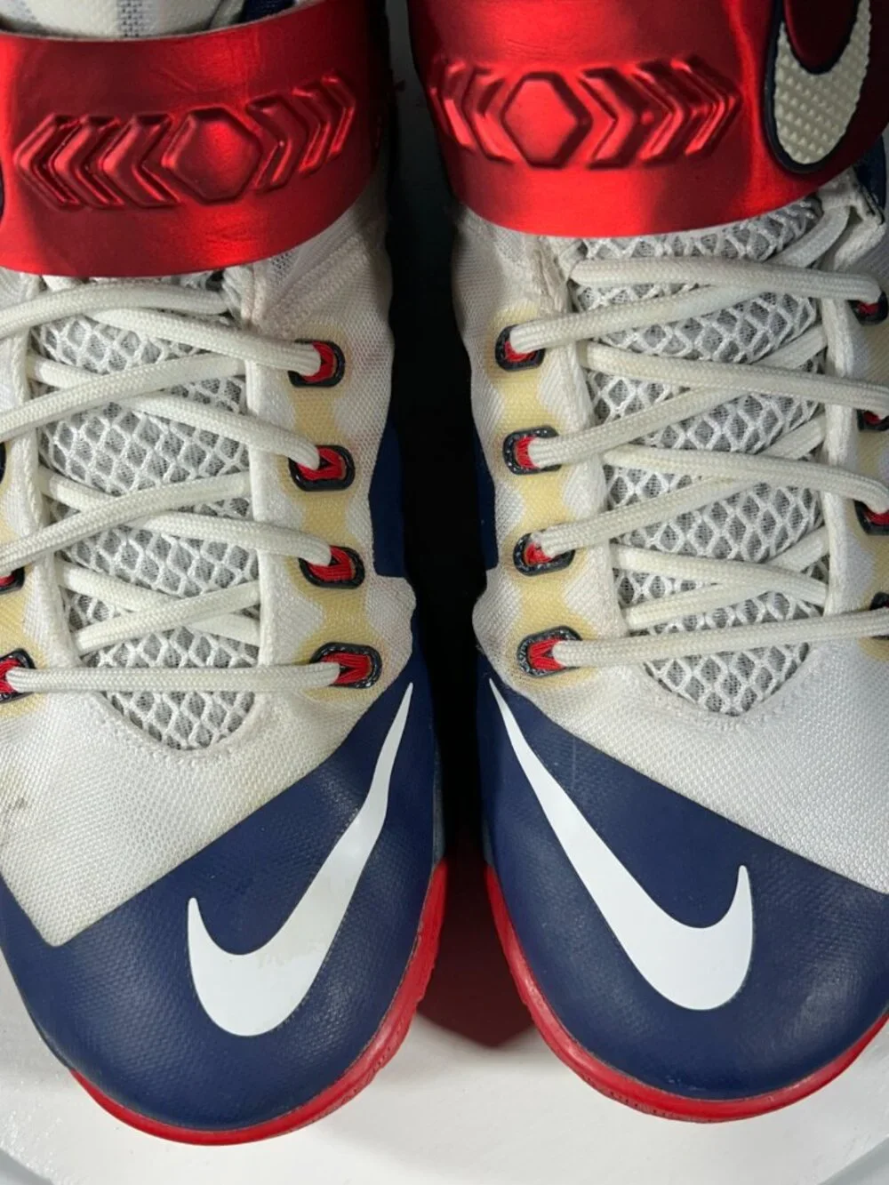 Nike zoom lebron